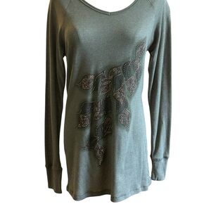 Jake’s Y2K Embellished Long Sleeve Thermal Top Large Flattering Henley Bella